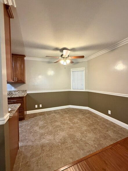 Building Photo - 276 S Sierra Madre Blvd