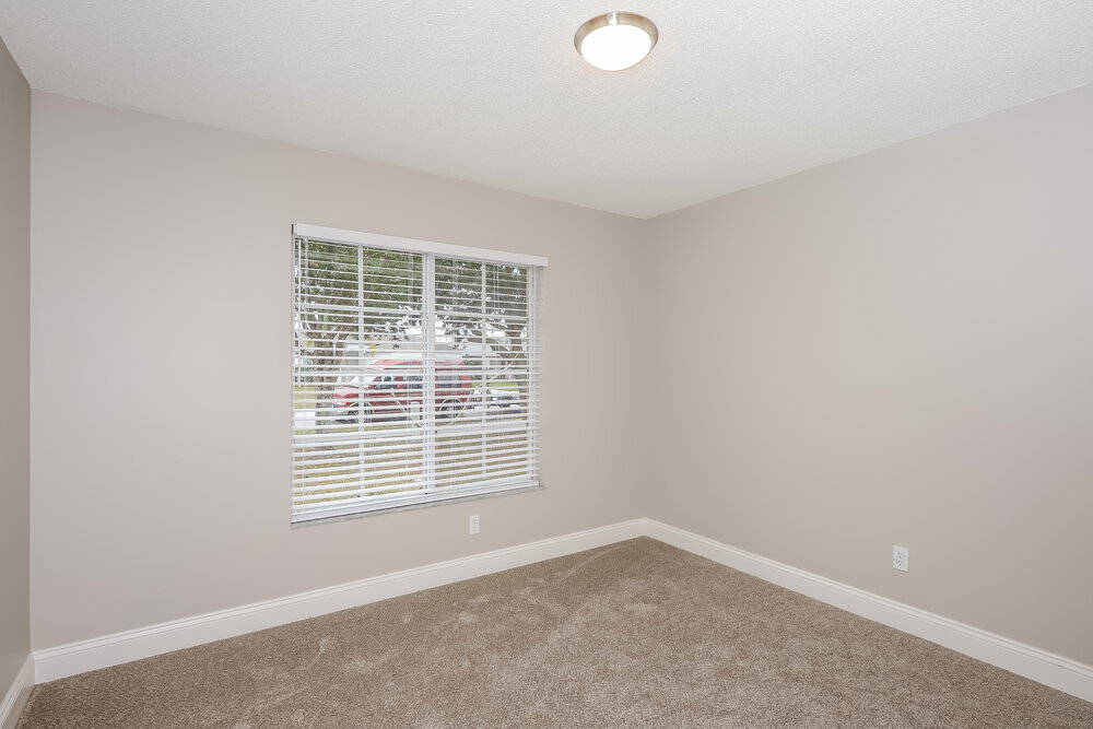 Building Photo - 12128 Buffington Ln