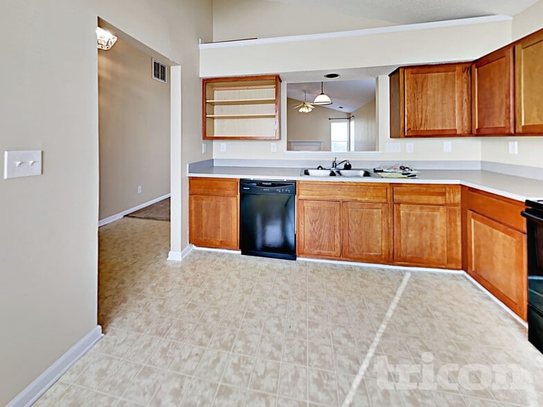 Building Photo - 1118 Yorkdale Dr