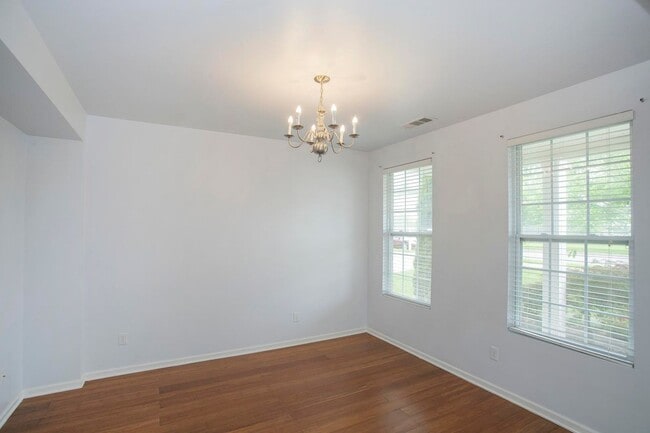 Building Photo - 3601 Harpeth Springs Dr
