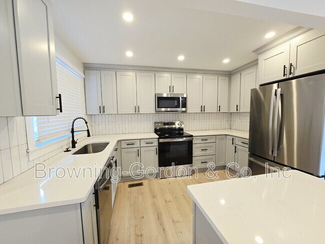Building Photo - 1601 Haynes Meade Cir