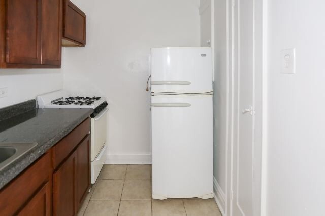 Building Photo - 4834 N Damen Ave