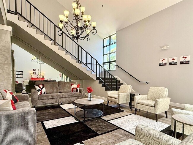Building Photo - 10678 Ocean Palm Way
