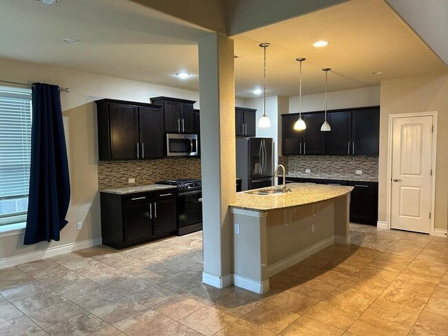 Building Photo - 19301 Bridie Path