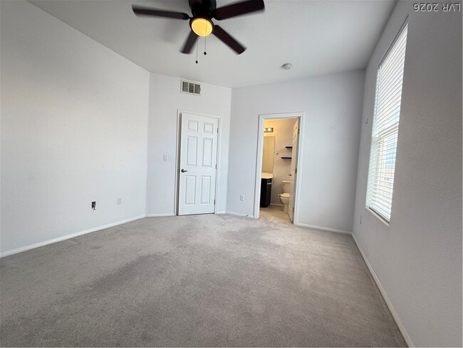 Building Photo - 5855 Valley Dr