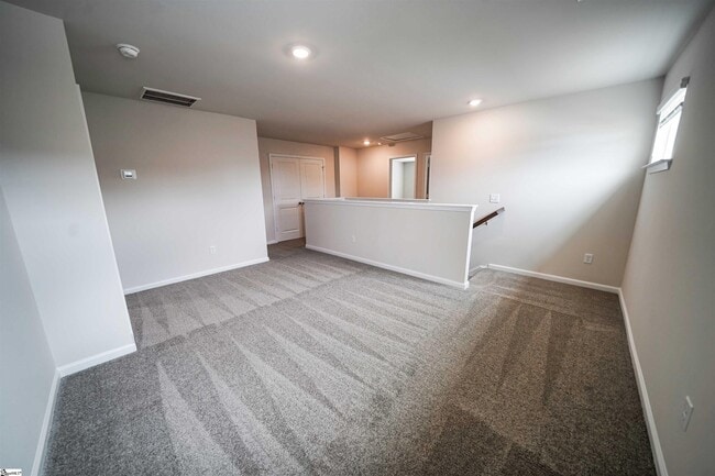 Building Photo - 112 Myers Ln