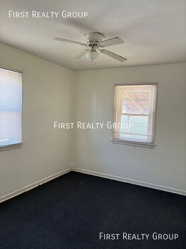 Building Photo - 714 Nordale Ave