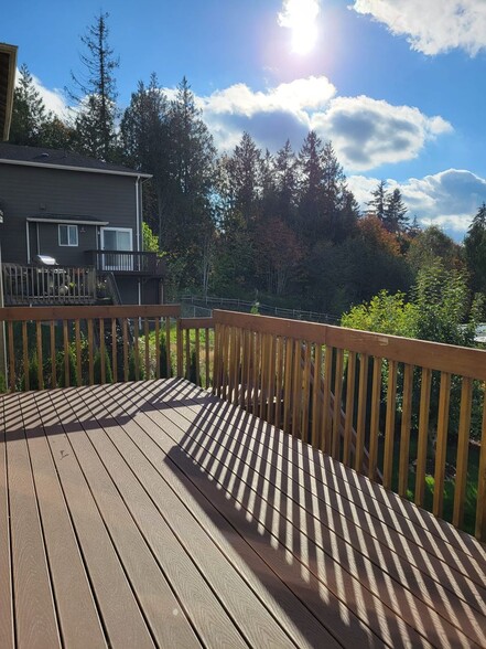 Building Photo - Suburban Serenity Nestled in the Heart of Lake Stevens