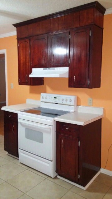 Building Photo - 20 Leann Ct