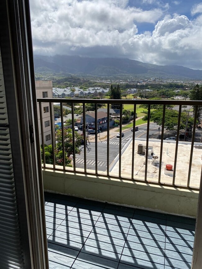 Building Photo - Freshly renovated, Wailuku - 2 bedrooms, 1.5 baths