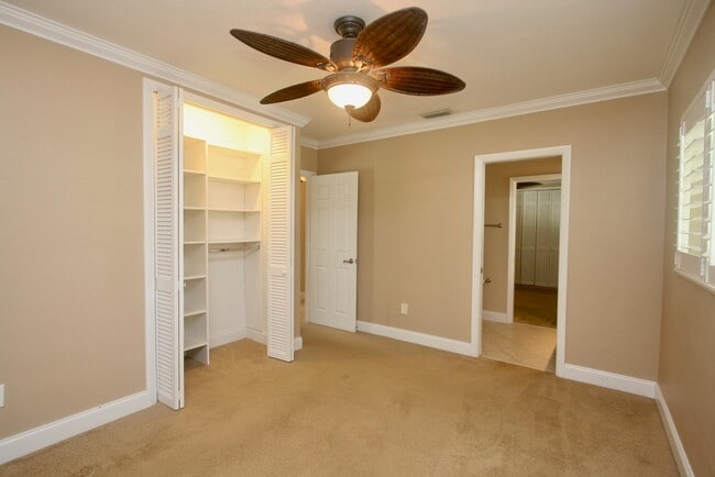 Building Photo - 839 Malaga Dr