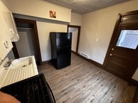 Building Photo - 1921 Market St