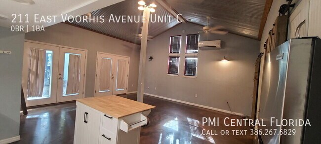 Building Photo - 211 E Voorhis Ave