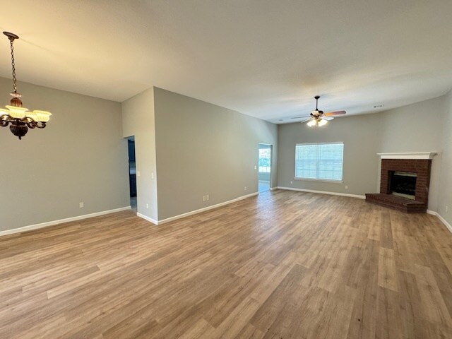 Building Photo - 1109 N Wren Dr