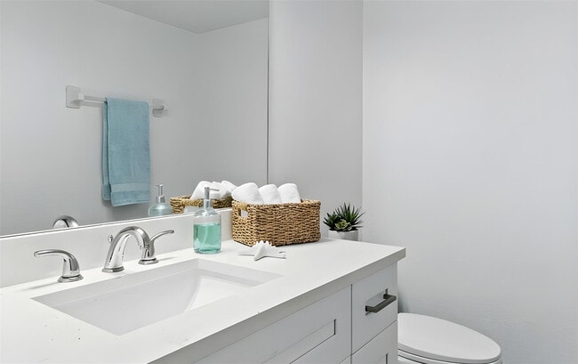 Building Photo - 3750 NW 115th Way