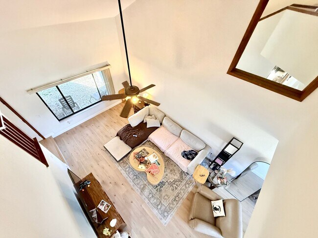 Building Photo - Moss Pointe 3Bedrooms/2.5Bath-home with great room fireplace!