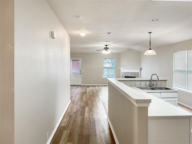 Building Photo - 8429 Beaufort Ct