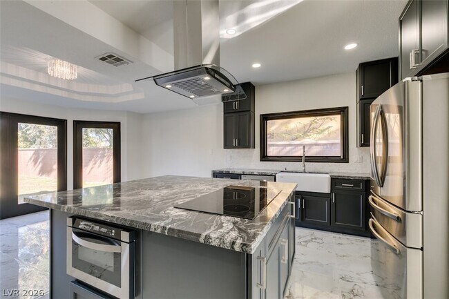Building Photo - 7040 Obannon Drive