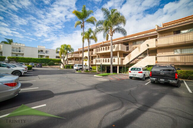 Primary Photo - 2564 Navarra Dr