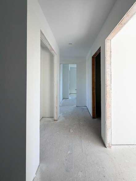 Building Photo - 508 Cripple Creek Cir