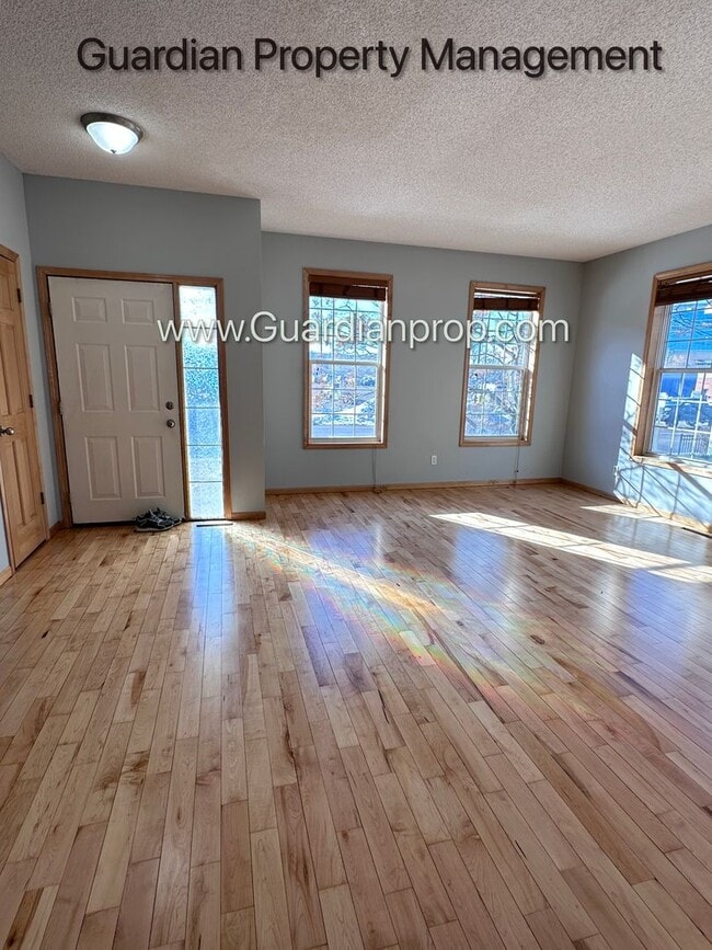 Building Photo - Hopkins Single Family Home, 2 Car Garage, Office, Gas Fireplace, Primary Suite