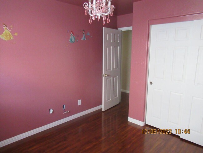 Building Photo - 1244 Holt Ave