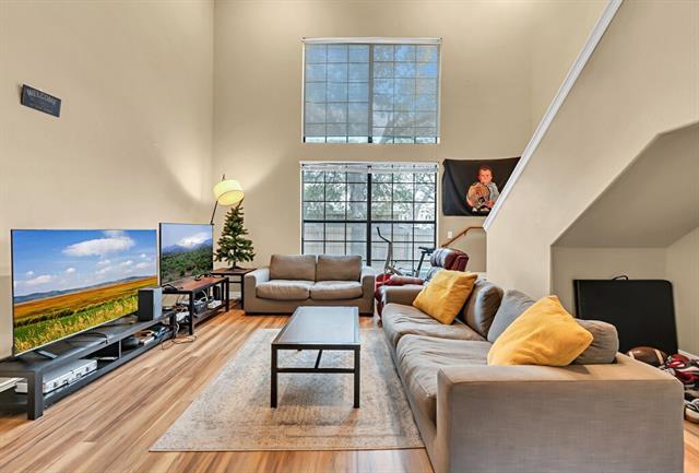 Building Photo - 2410 S 2nd St