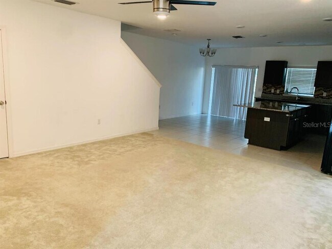 Building Photo - 3853 Hampstead Ln