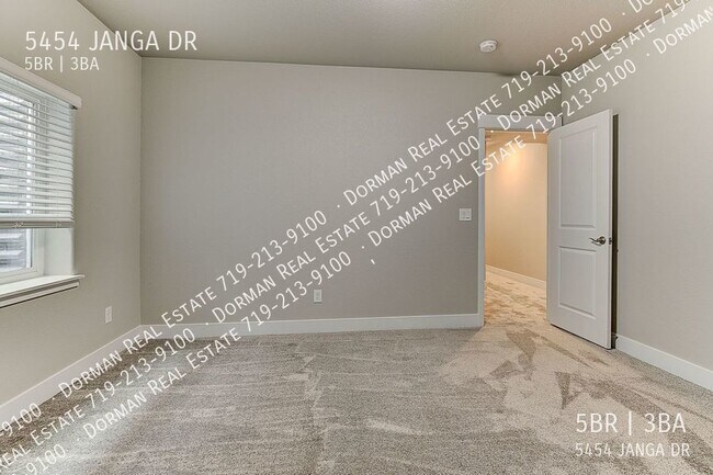 Building Photo - 5454 Janga Dr