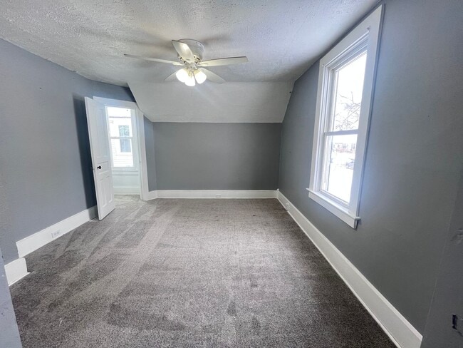 Building Photo - 2143 Palace Ave SW