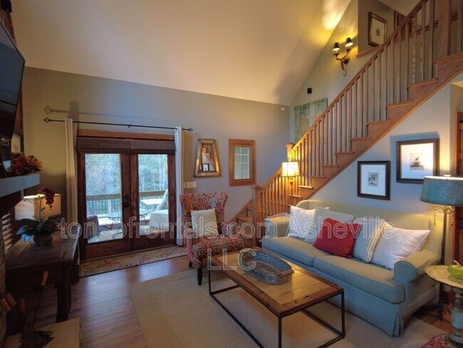 Building Photo - 72 Coma Lk Ln