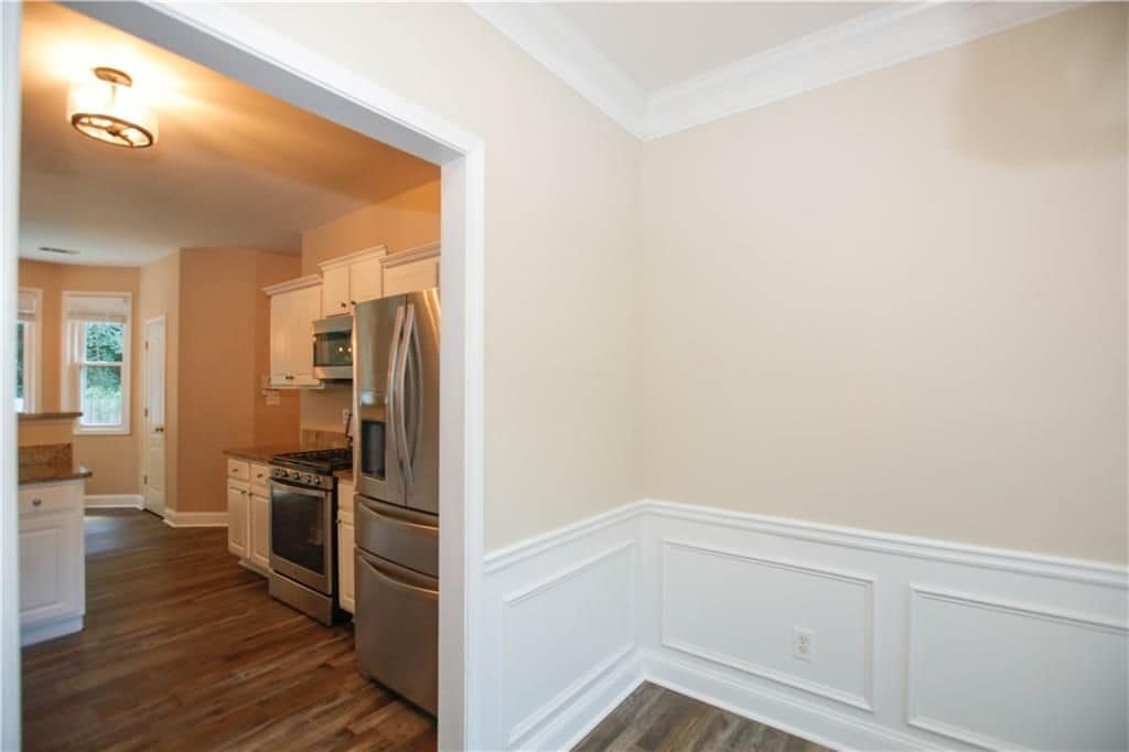 Building Photo - 1005 Landover Crossing