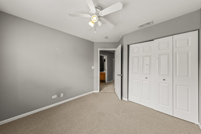 Building Photo - 129 Springbrook Trail S