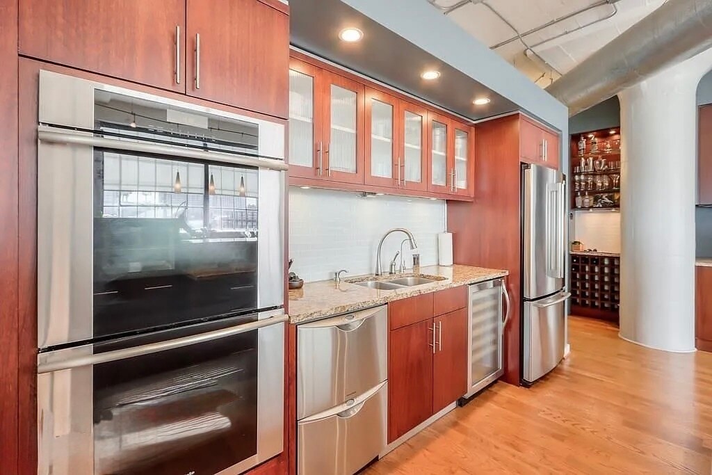 Building Photo - 426 Marietta St NW