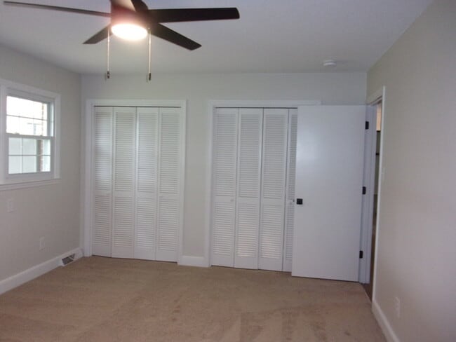 Building Photo - 2152 Bryan Ct