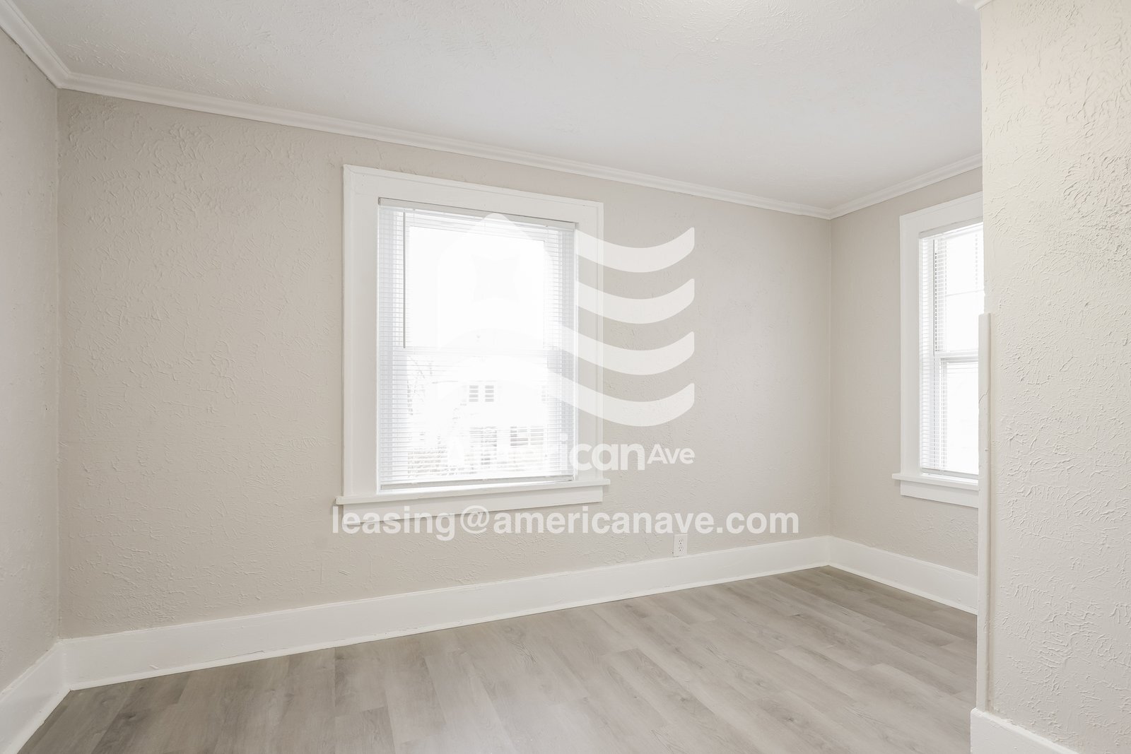 Building Photo - 1108 Diamond Ave