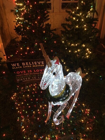 Building Photo - 3449 Chestnut Ave