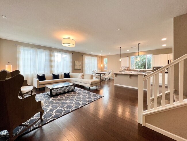 Building Photo - Modern Four-Bedroom Napa Home