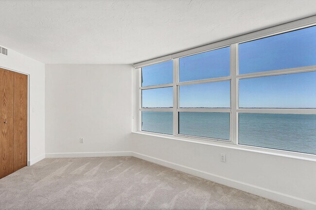 Building Photo - 888 Blvd of the Arts