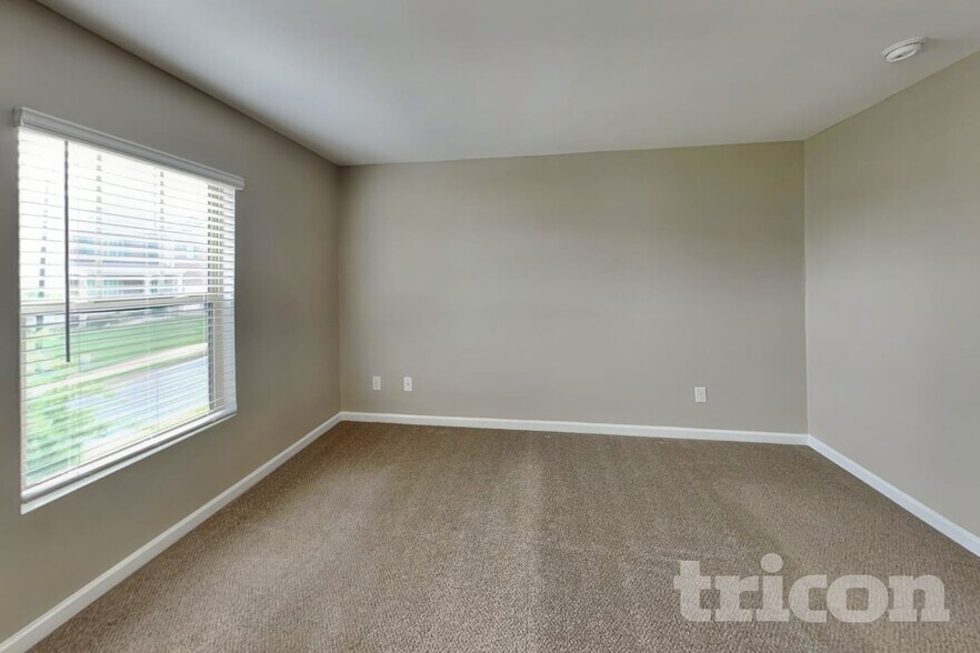 Building Photo - 99 Yonah Way