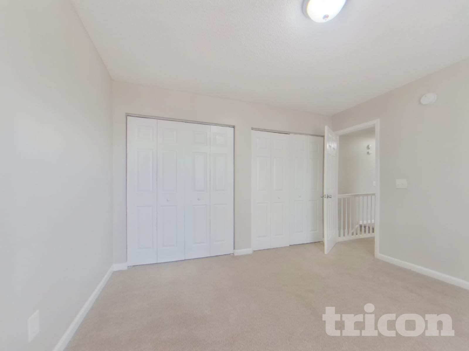 Building Photo - 672 Thornhill Dr