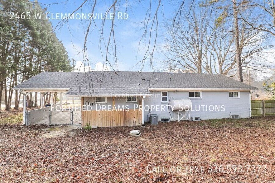 Building Photo - 2465 W Clemmonsville Rd