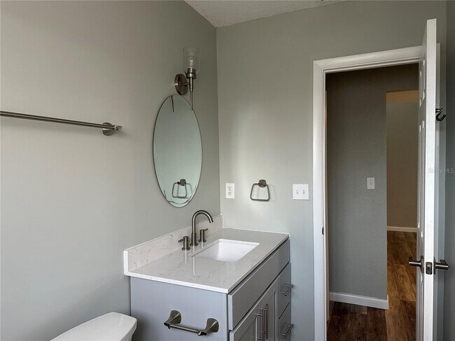 Building Photo - 37 144th Ave