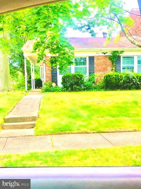 Primary Photo - 41 Fairmount Dr