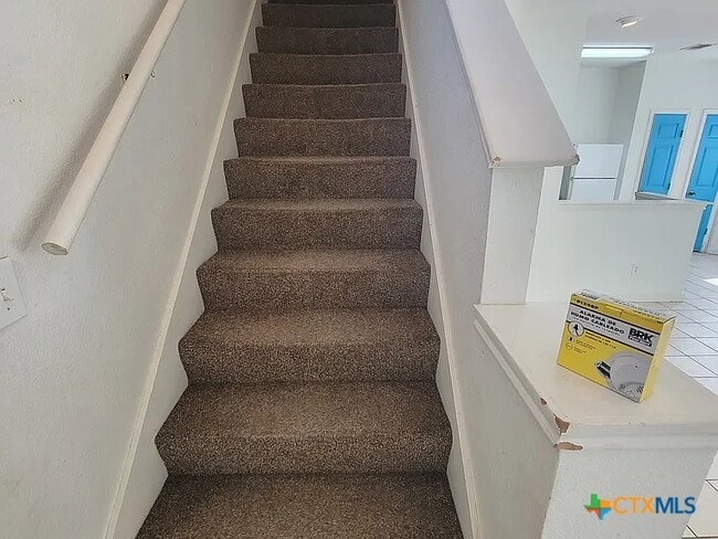 Building Photo - 814 Sagewood Trail