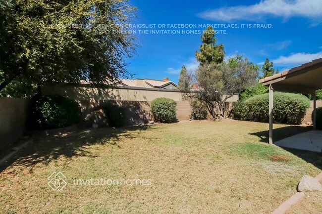 Building Photo - 696 N Coral Key Ave