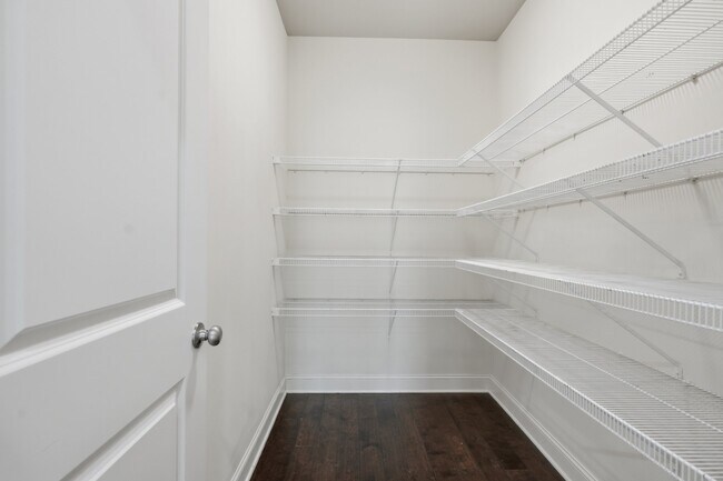 Building Photo - 3011 Magnolia Leaf Cir