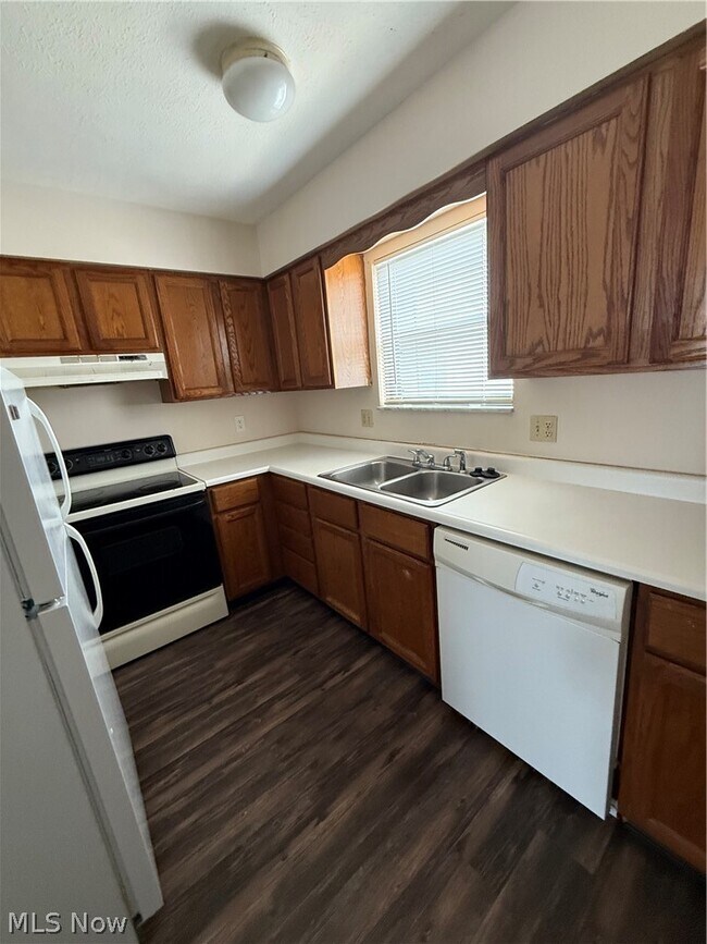 Building Photo - 1060 Brandywine Blvd