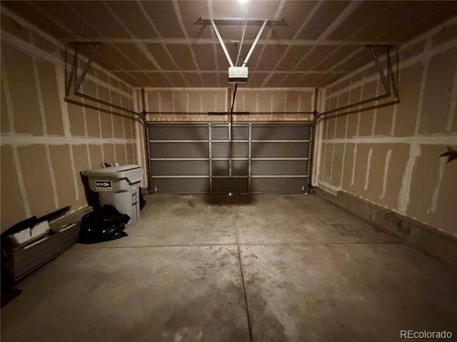 Building Photo - 161 Monares Ln