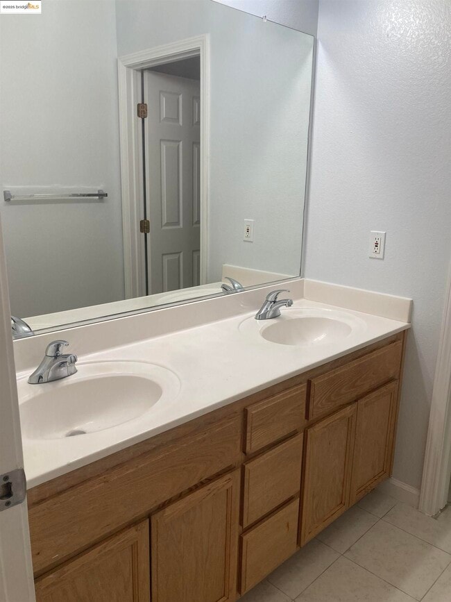 Building Photo - 10448 Almanor Cir